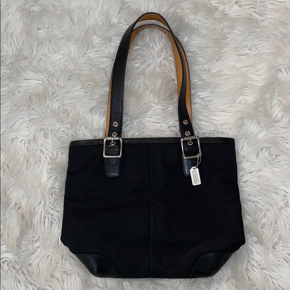 Coach Bag - Picture 3 of 12